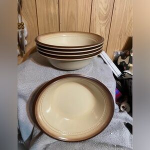 Arita Brown and Cream Serving Bowl Set